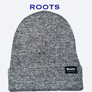 Roots Charcoal Knit Beanie